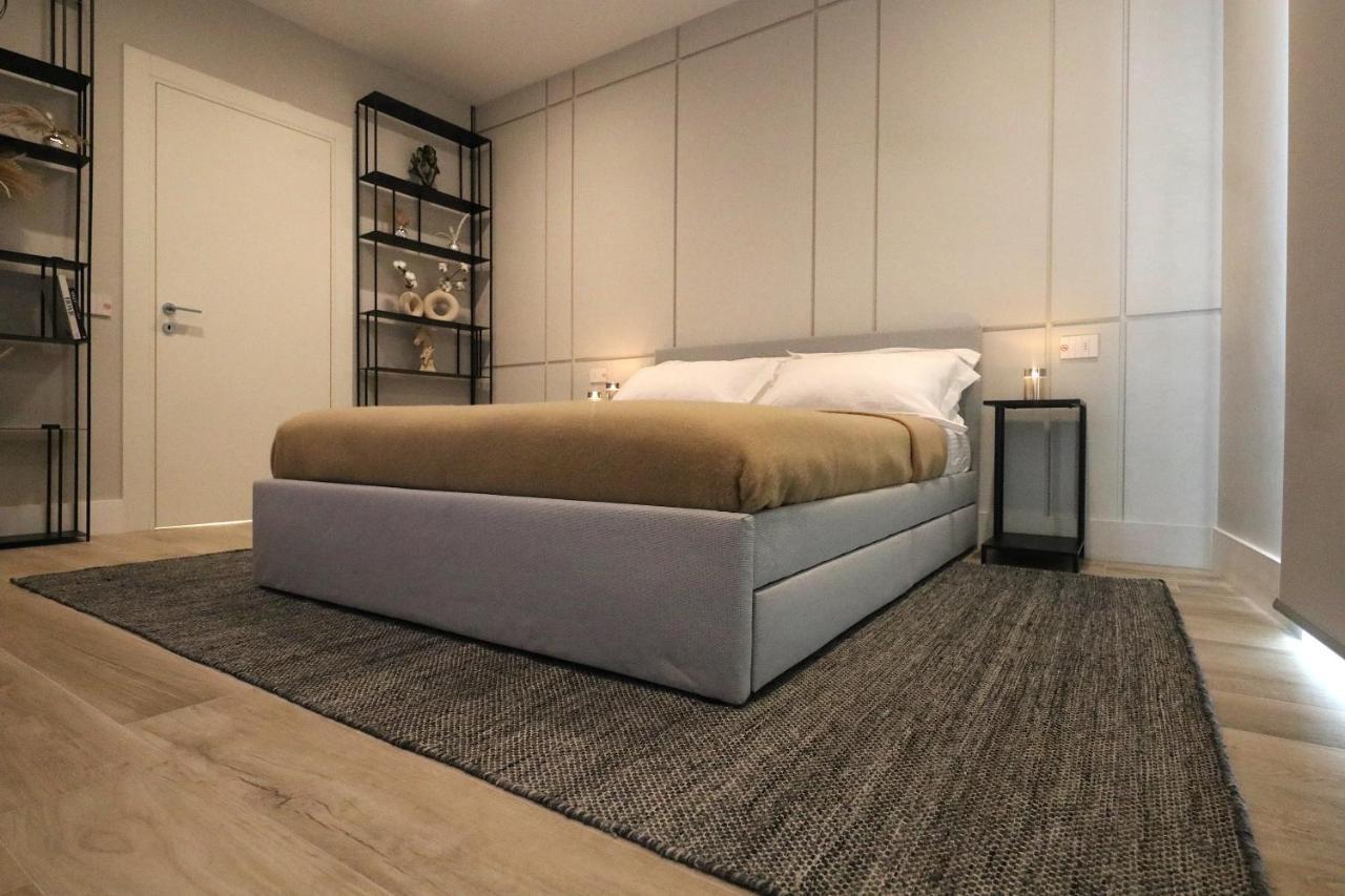 Apartament Charming & Luxurious Gem Olbia Zewnętrze zdjęcie