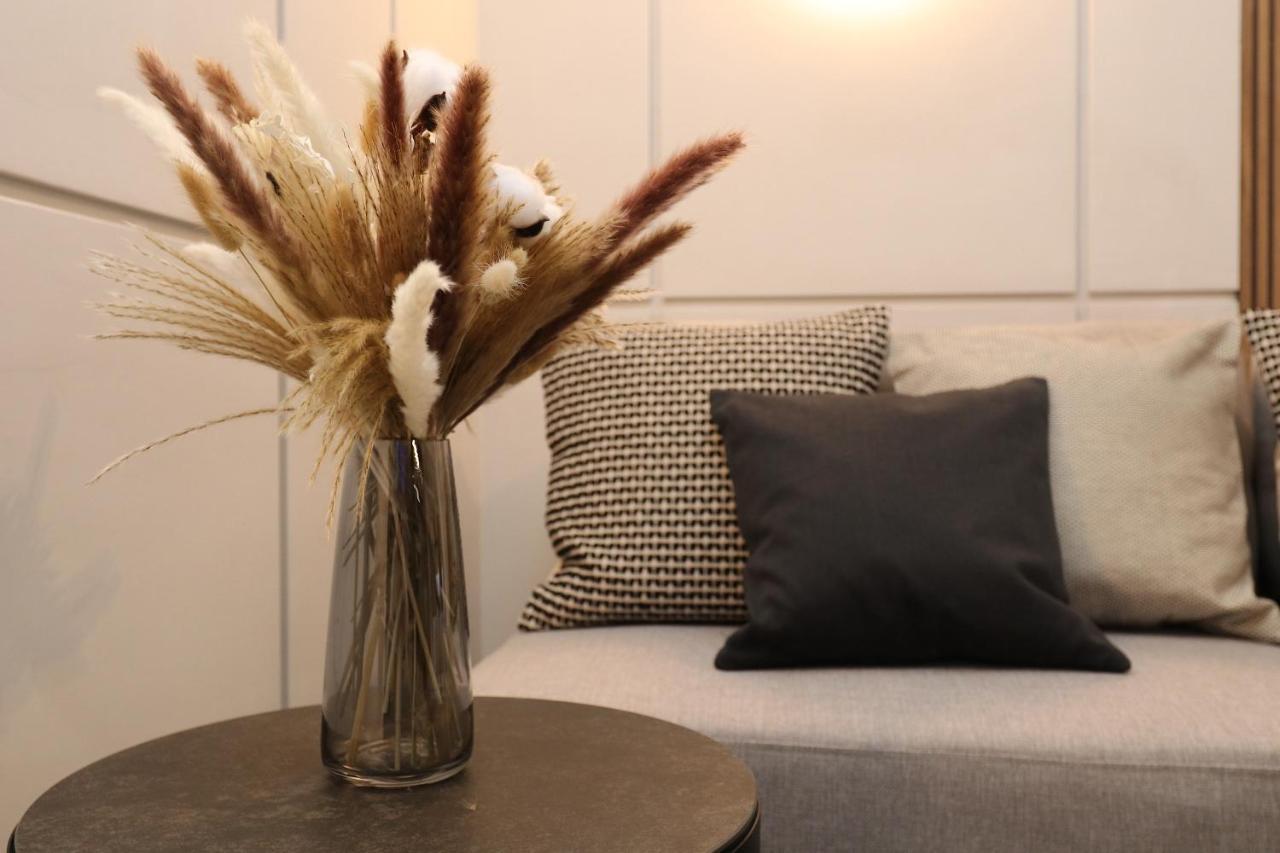 Apartament Charming & Luxurious Gem Olbia Zewnętrze zdjęcie